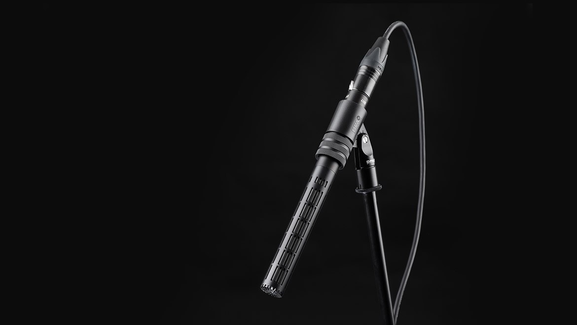 2017-shotgun-microphone-with-holder-on-stand-left-black-background-1170x660